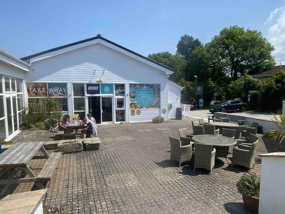 Surf'S Up! Perfect Base For Holidays Or Work In Cornwall St Columb Major Exteriér fotografie