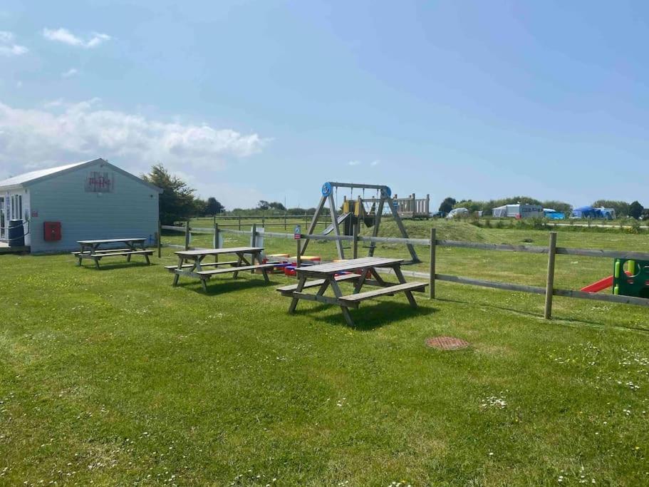 Surf'S Up! Perfect Base For Holidays Or Work In Cornwall St Columb Major Exteriér fotografie